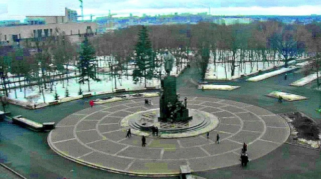 Памятник Шевченко Т. Г. Веб камеры Харькова онлайн