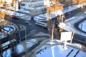 Веб камера на перекрёстке улиц Космонавтов и Терешковой