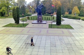 Площадь имени Героя Украины Степана Бандеры