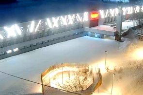 Сквер Надежда. Веб-камеры Оленегорска онлайн