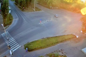 Перекрёсток улиц Логинова - Мира. Веб-камеры Северодвинска