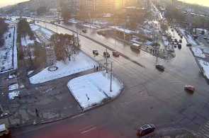 Перекресток проспекта Комарова - ул. Салютная. Челябинск веб камера онлайн