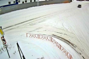 Перекресток Иващенко и Строителей. Веб-камеры Железногорск-Илимский онлайн