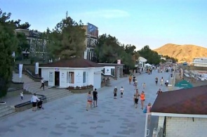 Набережная города Судак. Панорамная веб камера онлайн