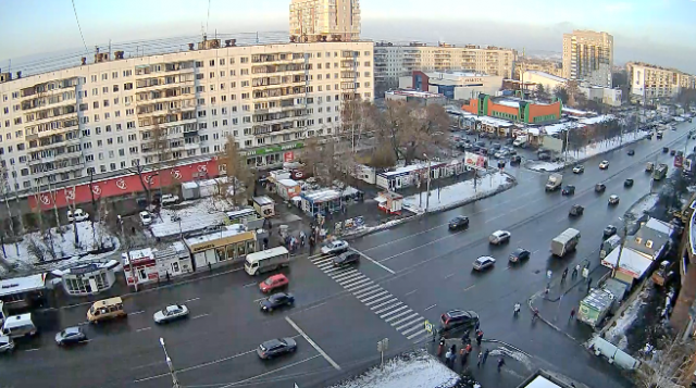 Комсомольский проспект. Челябинск веб камера онлайн