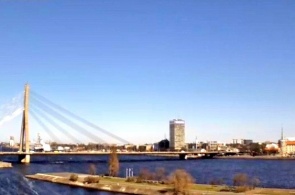 Вантовый мост через реку Даугава веб камера онлайн
