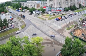 Перекрёсток улиц Ленинградская - Петина. Веб-камеры Вологды