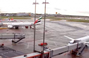 Аэропорт в городе Гамбург веб камера онлайн