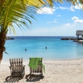 Любителей экзотического отдыха пригласили провести полгода на райских Карибах