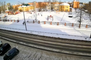 Детская площадка на улице Советов. Веб-камеры Кондопоги