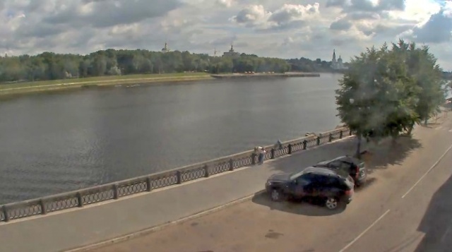 Набережная реки Волга. Тверь веб камера онлайн