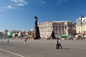 Центральная площадь Владивостока веб камера онлайн