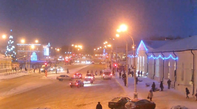 Веб камера онлайн на Сусанинской площади в Костроме