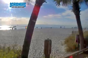 Пляжный клуб Schooners Панама-Сити-Бич Флорида веб камера онлайн