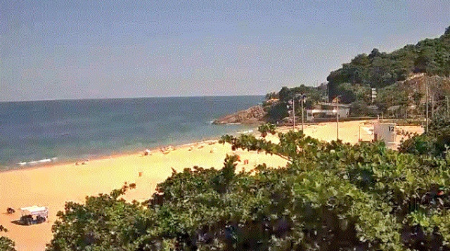 Пляж Леблон. Рио-де-Жанейро веб камеры онлайн