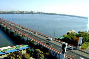 Центральный мост с правого берега. Веб камеры Днепропетровска онлайн