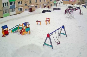 Улица Металлистов. Детская площадка. Веб-камеры Вязники олнлайн