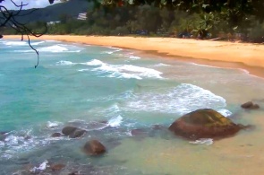 Пляж отеля Marina Phuket. Веб-камеры Пхукета онлайн